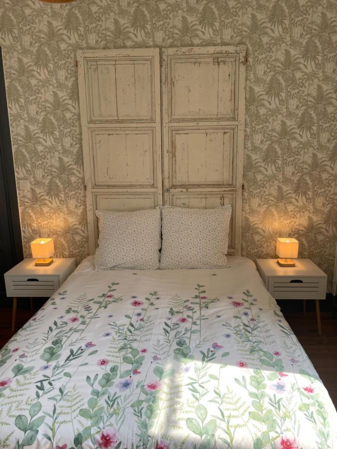 Appartement Avec Balcon Vue Mer, Tout Equipe Мер-ле-Бен Екстер'єр фото